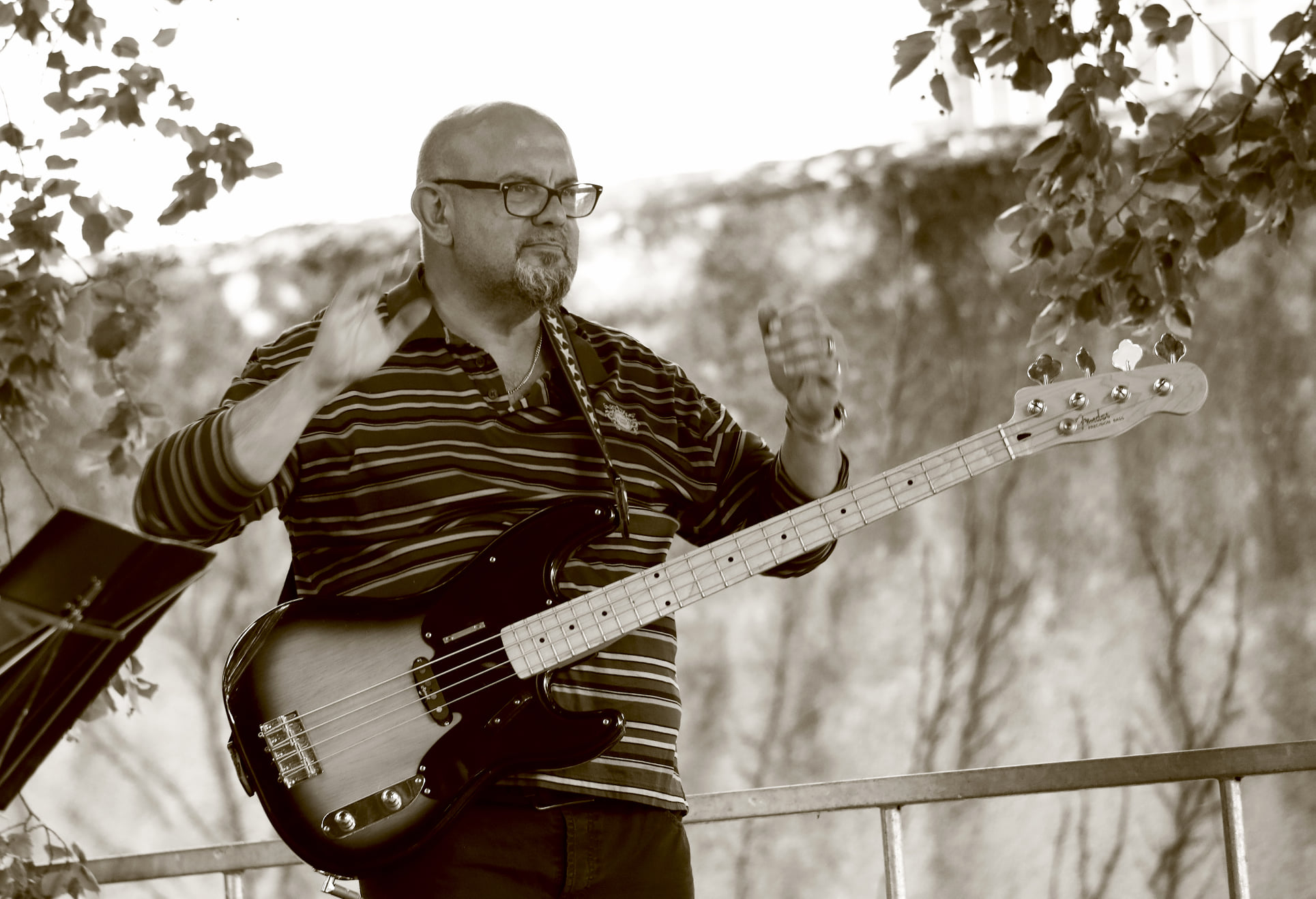 Noël bassiste